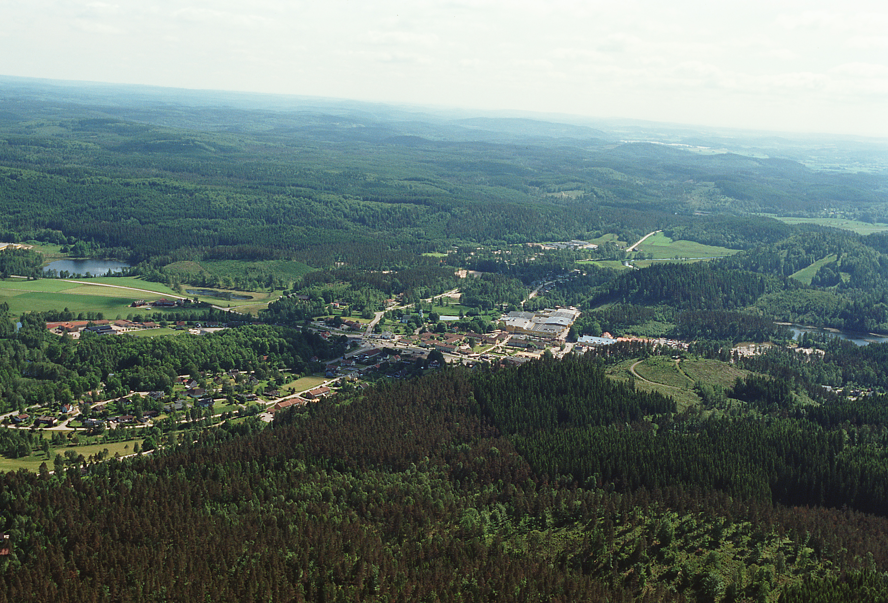 Flygbild över orten Ullared.